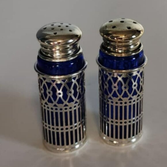Excellent Condition - Vintage - Onieda Cobalt & Silver Salt & Pepper Shaker - Picture 2 of 4